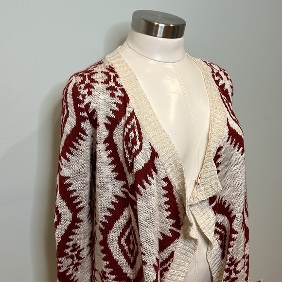 Junior’s Cardigan Sweater - Picture 3 of 5